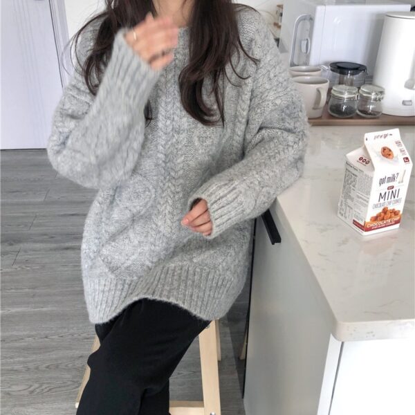 Ladies loose round neck sweater