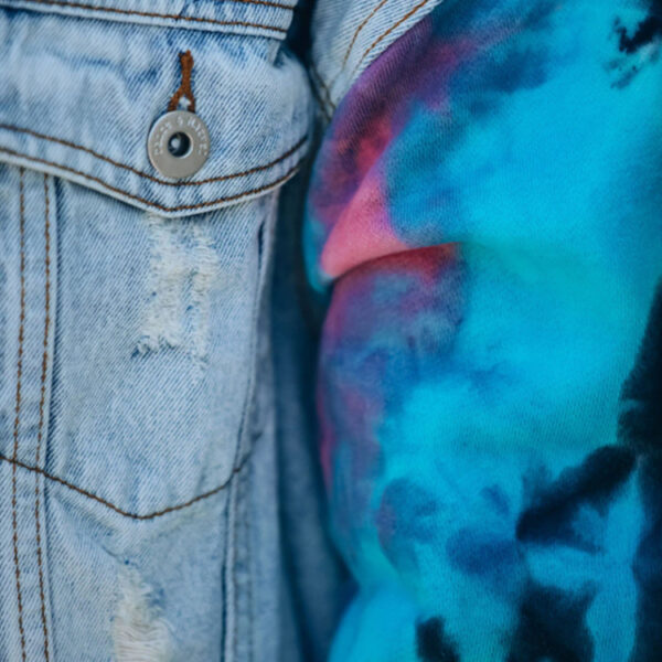 Ladies tie-dye contrast denim jacket - Image 2