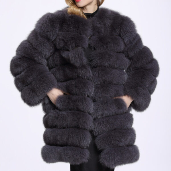 Ladies Luxury Long Fur Coat - Image 3