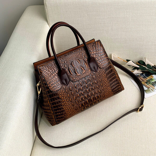 European And American Fashion Ladies Bags Tote Women's Bags Shoulder Messenger Handbags - Image 7