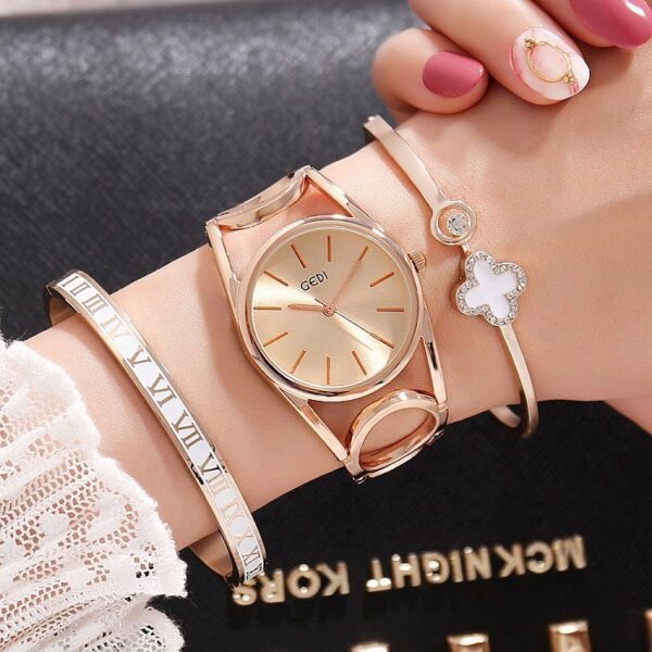 watchNew Style Ladies Watch Three-Piece Fashion Ladies Watch Trendy Ladies Bracelet Set Round Hollow Watch