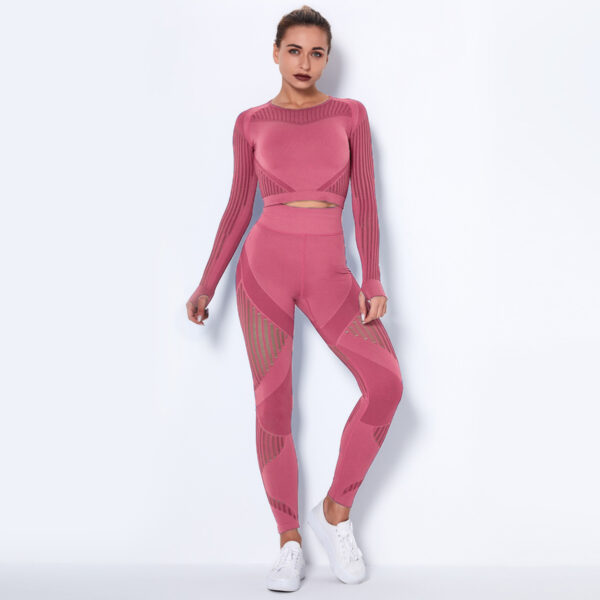 Seamless Knitted Absorbent Yoga Long-Sleeved Suit Yoga Wearsuit - Image 4