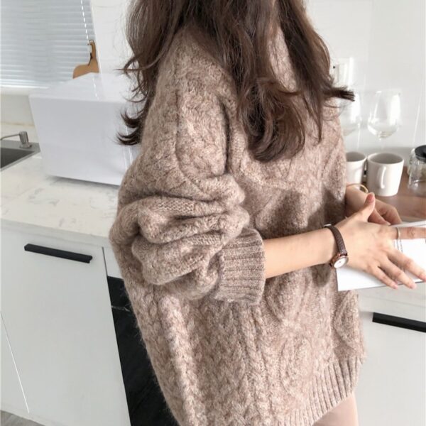 Ladies loose round neck sweater - Image 3