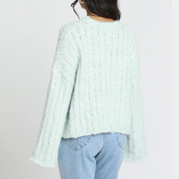 Elegant and loose style ladies sweater - Image 2